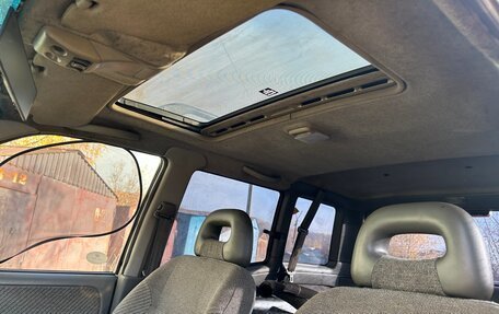 Nissan Terrano II рестайлинг, 1994 год, 275 000 рублей, 8 фотография