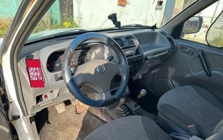 Nissan Terrano II рестайлинг, 1994 год, 275 000 рублей, 7 фотография