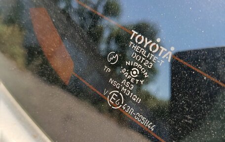 Toyota Ist II, 2003 год, 375 000 рублей, 14 фотография