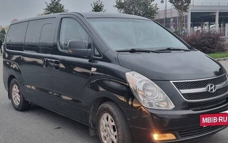 Hyundai Grand Starex Grand Starex I рестайлинг 2, 2015 год, 1 800 000 рублей, 6 фотография