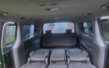 Hyundai Grand Starex Grand Starex I рестайлинг 2, 2015 год, 1 800 000 рублей, 20 фотография