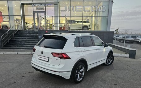 Volkswagen Tiguan II, 2019 год, 3 050 000 рублей, 5 фотография