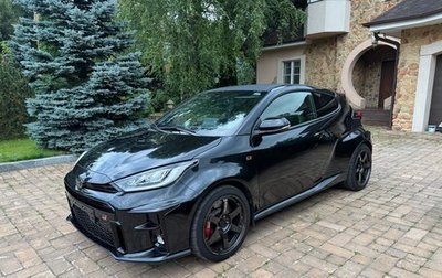 Toyota Yaris, 2021 год, 4 460 000 рублей, 1 фотография
