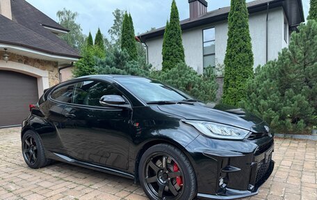 Toyota Yaris, 2021 год, 4 460 000 рублей, 7 фотография