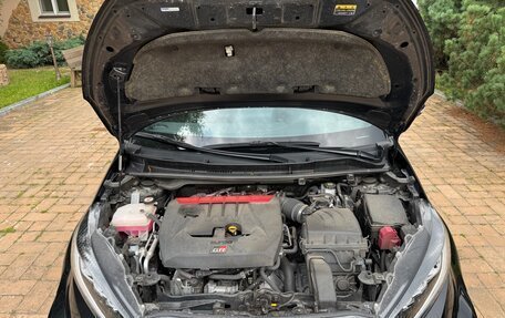Toyota Yaris, 2021 год, 4 460 000 рублей, 15 фотография