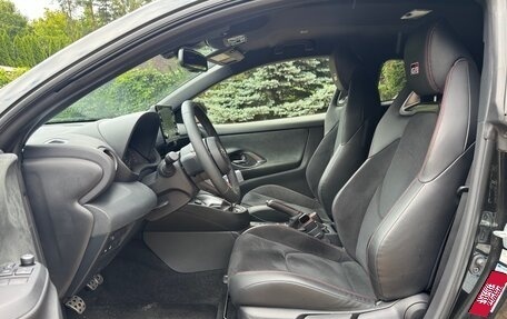 Toyota Yaris, 2021 год, 4 460 000 рублей, 10 фотография