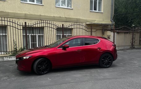Mazda 3, 2019 год, 1 950 000 рублей, 2 фотография