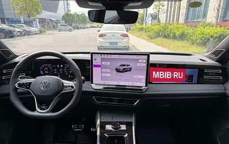 Volkswagen Tiguan, 2026 год, 4 100 000 рублей, 10 фотография