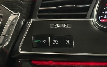 Audi Q8 I, 2018 год, 6 200 000 рублей, 25 фотография
