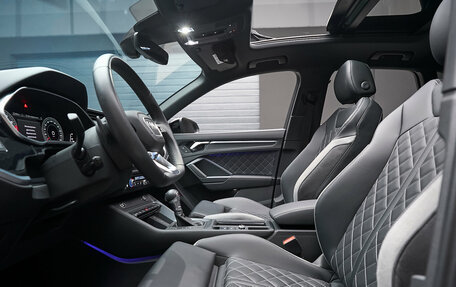 Audi Q3, 2025 год, 5 000 000 рублей, 40 фотография