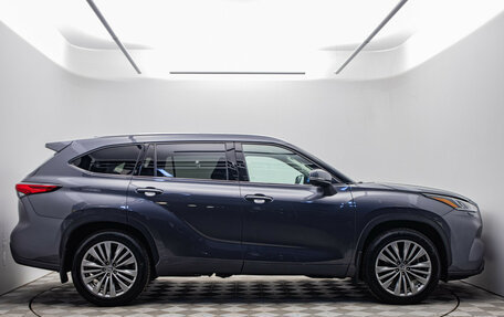 Toyota Highlander, 2021 год, 4 690 000 рублей, 6 фотография