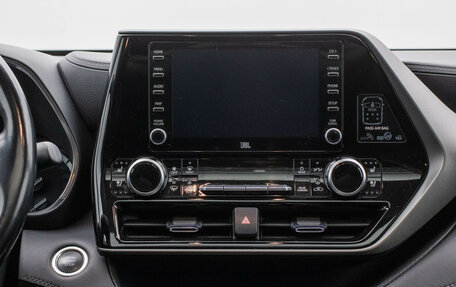 Toyota Highlander, 2021 год, 4 690 000 рублей, 14 фотография
