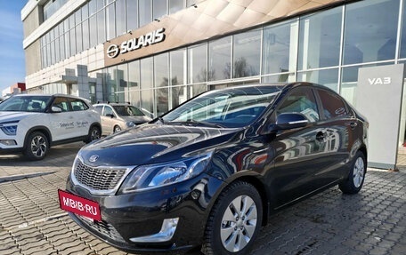 KIA Rio III рестайлинг, 2013 год, 840 000 рублей, 3 фотография