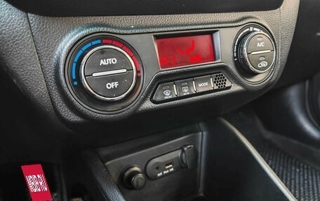 KIA Rio III рестайлинг, 2013 год, 840 000 рублей, 12 фотография