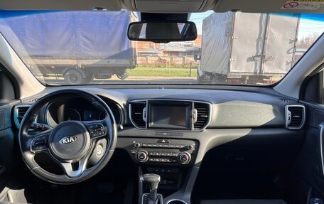 KIA Sportage IV рестайлинг, 2018 год, 2 350 000 рублей, 6 фотография
