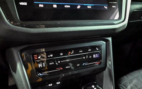 Volkswagen Tiguan II, 2021 год, 2 755 000 рублей, 15 фотография
