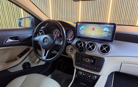Mercedes-Benz GLA, 2015 год, 2 090 000 рублей, 14 фотография