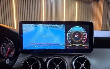 Mercedes-Benz GLA, 2015 год, 2 090 000 рублей, 13 фотография