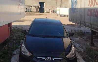 Hyundai Solaris II рестайлинг, 2012 год, 380 000 рублей, 1 фотография