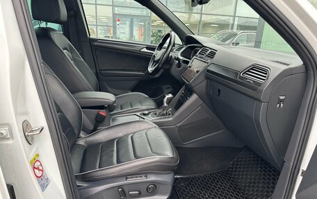 Volkswagen Tiguan II, 2021 год, 3 099 000 рублей, 7 фотография