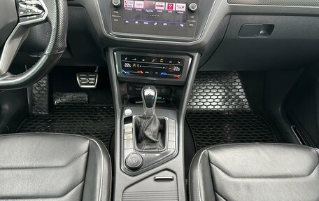 Volkswagen Tiguan II, 2021 год, 3 099 000 рублей, 11 фотография