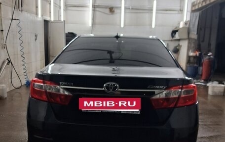 Toyota Camry, 2013 год, 1 600 000 рублей, 4 фотография