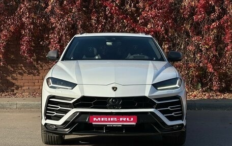 Lamborghini Urus I, 2020 год, 19 300 000 рублей, 2 фотография