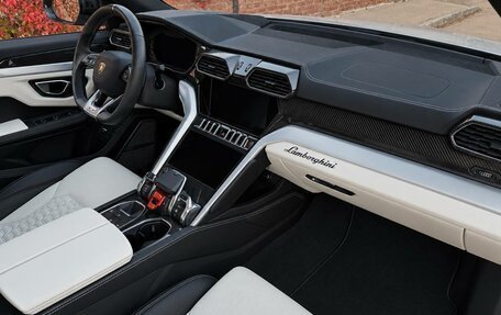 Lamborghini Urus I, 2020 год, 19 300 000 рублей, 16 фотография
