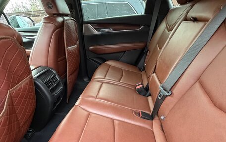 Cadillac XT5 I рестайлинг, 2021 год, 6 000 000 рублей, 9 фотография