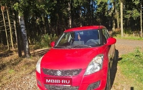 Suzuki Swift IV рестайлинг, 2011 год, 630 000 рублей, 4 фотография