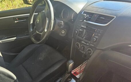 Suzuki Swift IV рестайлинг, 2011 год, 630 000 рублей, 5 фотография