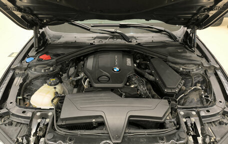 BMW 3 серия, 2017 год, 1 850 000 рублей, 11 фотография