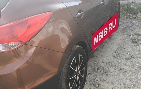 Hyundai ix35 I рестайлинг, 2014 год, 1 500 000 рублей, 2 фотография