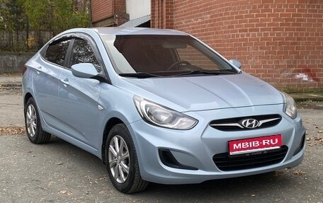 Hyundai Solaris II рестайлинг, 2012 год, 790 000 рублей, 1 фотография