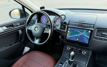 Volkswagen Touareg III, 2016 год, 3 500 000 рублей, 13 фотография