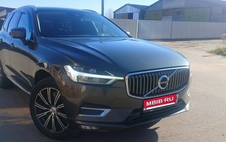 Volvo XC60 II, 2018 год, 3 350 000 рублей, 2 фотография