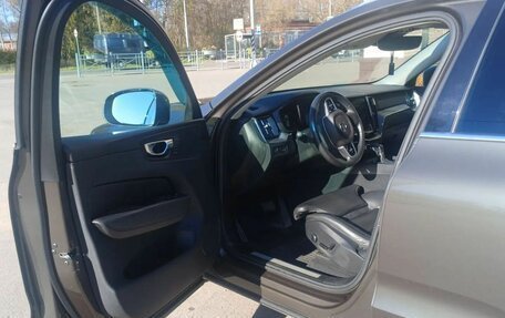 Volvo XC60 II, 2018 год, 3 350 000 рублей, 17 фотография