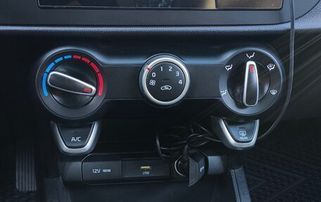 KIA Rio IV, 2020 год, 1 550 000 рублей, 9 фотография