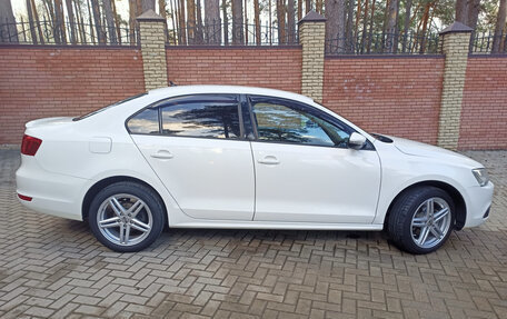 Volkswagen Jetta VII, 2012 год, 1 080 000 рублей, 5 фотография