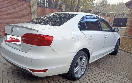 Volkswagen Jetta VII, 2012 год, 1 080 000 рублей, 8 фотография