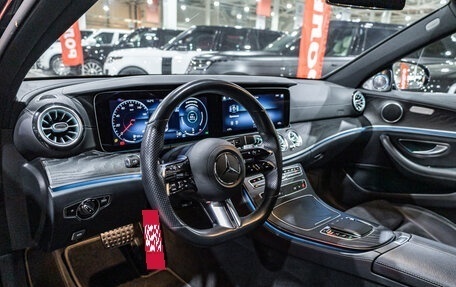 Mercedes-Benz E-Класс, 2021 год, 3 999 700 рублей, 13 фотография