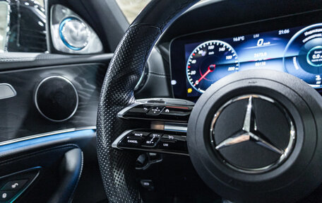 Mercedes-Benz E-Класс, 2021 год, 3 999 700 рублей, 25 фотография