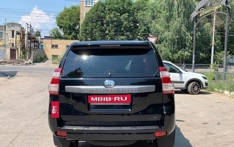 Toyota Land Cruiser Prado 150 рестайлинг, 2013 год, 3 480 000 рублей, 5 фотография