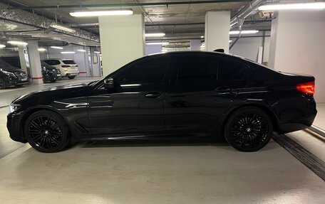 BMW 5 серия, 2018 год, 4 000 000 рублей, 2 фотография