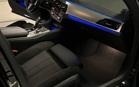 BMW 5 серия, 2018 год, 4 000 000 рублей, 9 фотография
