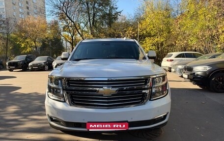 Chevrolet Tahoe IV, 2019 год, 4 500 000 рублей, 3 фотография