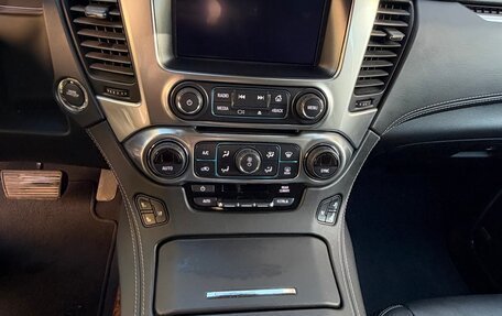 Chevrolet Tahoe IV, 2019 год, 4 500 000 рублей, 18 фотография