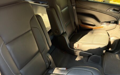 Chevrolet Tahoe IV, 2019 год, 4 500 000 рублей, 14 фотография