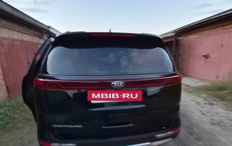 KIA Carnival, 2021 год, 4 700 000 рублей, 8 фотография