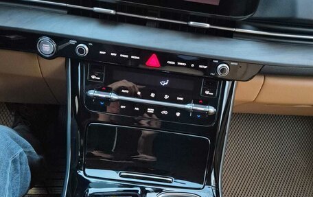 KIA Carnival, 2021 год, 4 700 000 рублей, 19 фотография